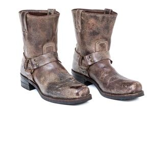 ❌SOLD❌EUC FRYE Harness Distressed Leather Boots  Sz 10.5